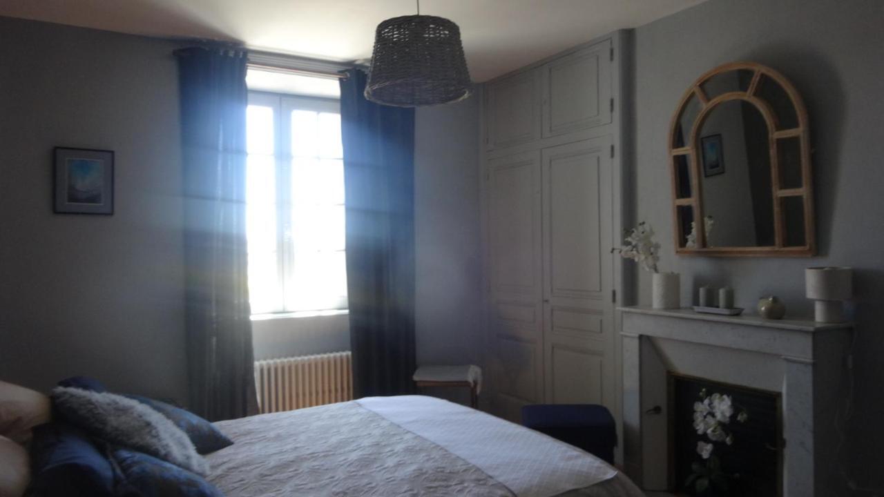 Le Compostelle Chic, Charme, Confort, Cocooning 80 M² Сен-Леонар-де-Нобла Экстерьер фото